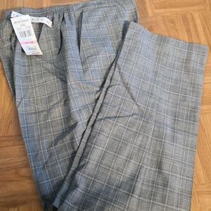 Women's stretch pant size 10 proportioned medium